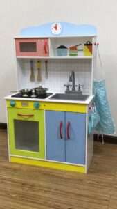 COCINA MADERA COLORES C/LUZ Y SONIDO